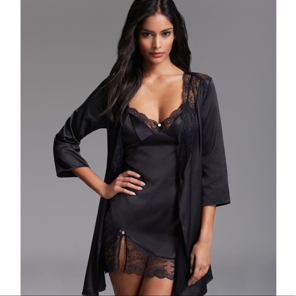 Agent Provocateur L”Agent AUTHENTIC NEW Sexy Robe.